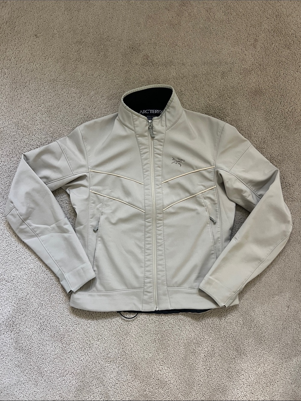 Arc'teryx Women's Cream Softshell Utility Jacket Polartec Fleece size XS
